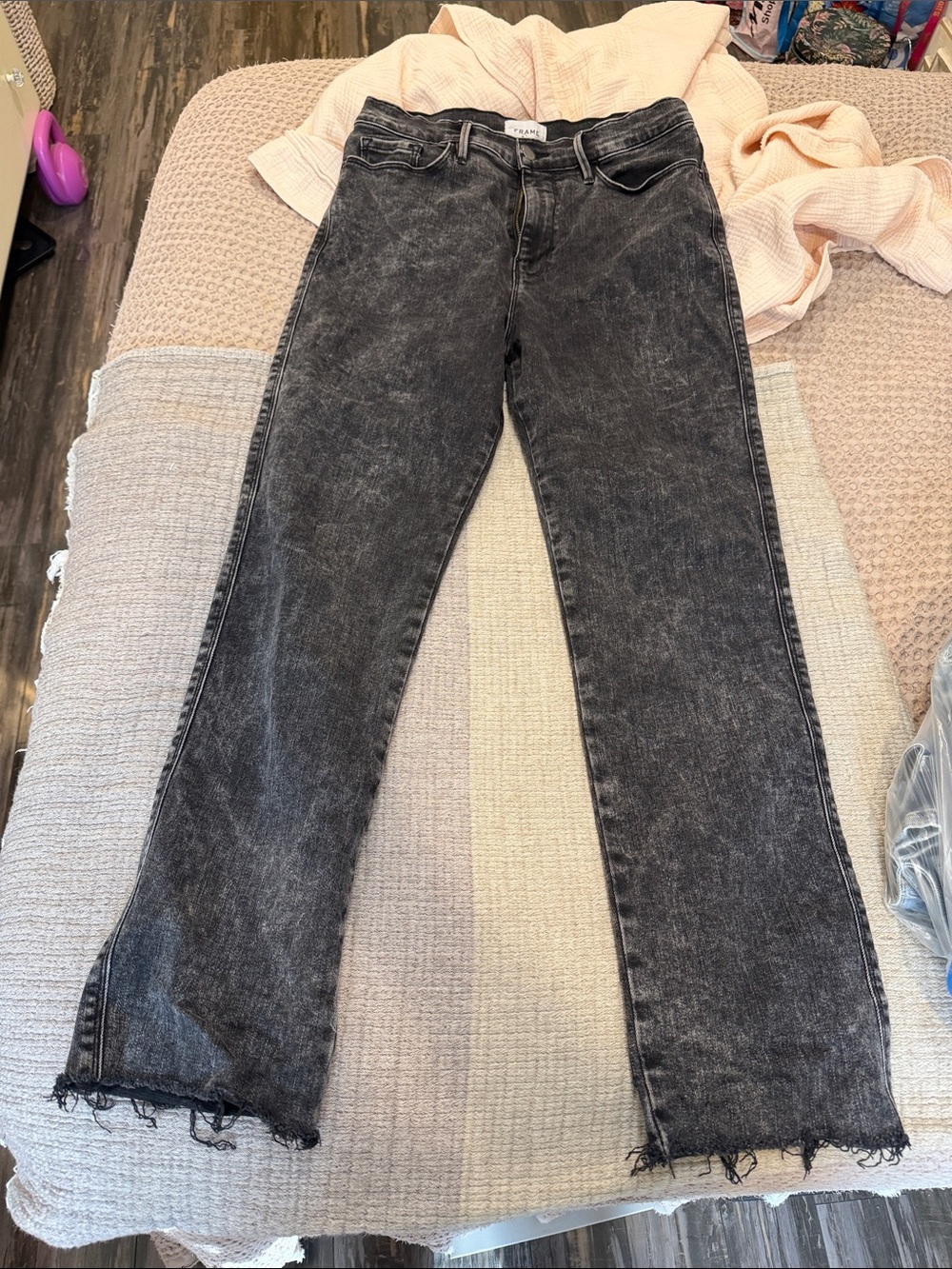 NWOT Frame Le Sylvie Slender Straight Black Mineral-Wash Flare Jeans 31